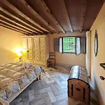 Bioagriturismo Podere Ruggeri Feriegård *