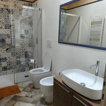 Bioagriturismo Podere Ruggeri مزرعة للإقامة